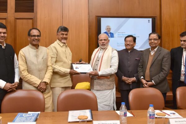 CMs Committee on Digital Payments led by Chandrababu presents interim report to PM