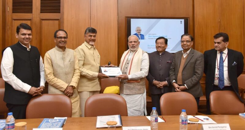 CMs Committee on Digital Payments led by Chandrababu presents interim report to PM